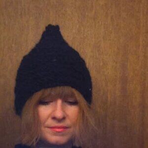 Meet your Posher, Anika